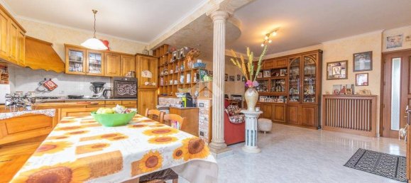 2 Schlafzimmer Wohnung in Guidonia Montecelio, Italy, Nr. 275745 6