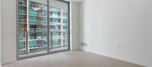 1 غرف نوم عقار تجاري في Miami, الولايات المتحدة رقم 614473 10