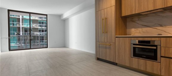1 غرف نوم عقار تجاري في Miami, الولايات المتحدة رقم 614473 9