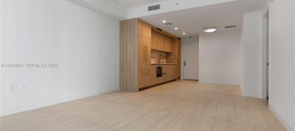 1 غرف نوم عقار تجاري في Miami, الولايات المتحدة رقم 614473 6