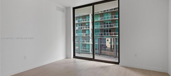1 غرف نوم عقار تجاري في Miami, الولايات المتحدة رقم 614473 12