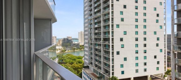 1 غرف نوم عقار تجاري في Miami, الولايات المتحدة رقم 614473 2