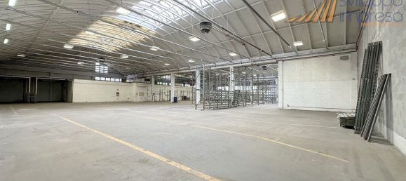 Склад 2100м² в Брессо, Италия № 70807 19