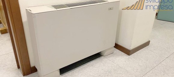 Склад 2100м² в Брессо, Италия № 70807 24