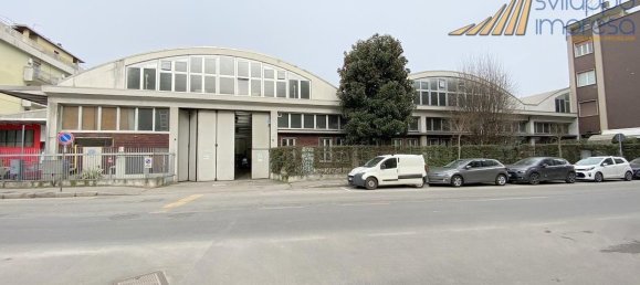 Склад 2100м² в Брессо, Италия № 70807 5