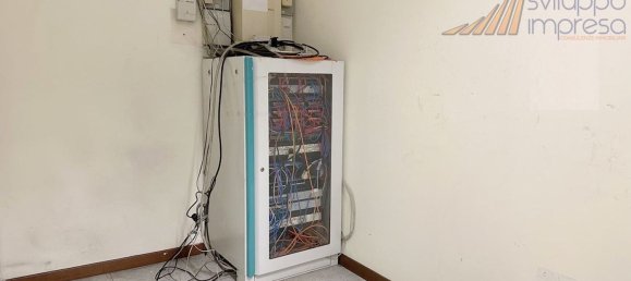 Склад 2100м² в Брессо, Италия № 70807 23