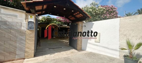 Вилла с 6 спальнями в Кастельветрано, Италия № 381696 20