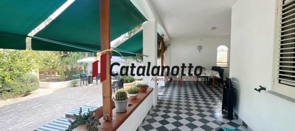 Вилла с 6 спальнями в Кастельветрано, Италия № 381696 7