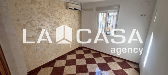 Apartamento de 3 dormitorios en Andalucía, Spain No. 134094 4
