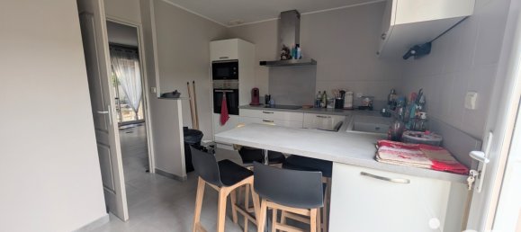 3 Schlafzimmer Haus in Chateaurenard, France, Nr. 352152 4