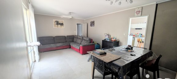 3 Schlafzimmer Haus in Chateaurenard, France, Nr. 352152 5