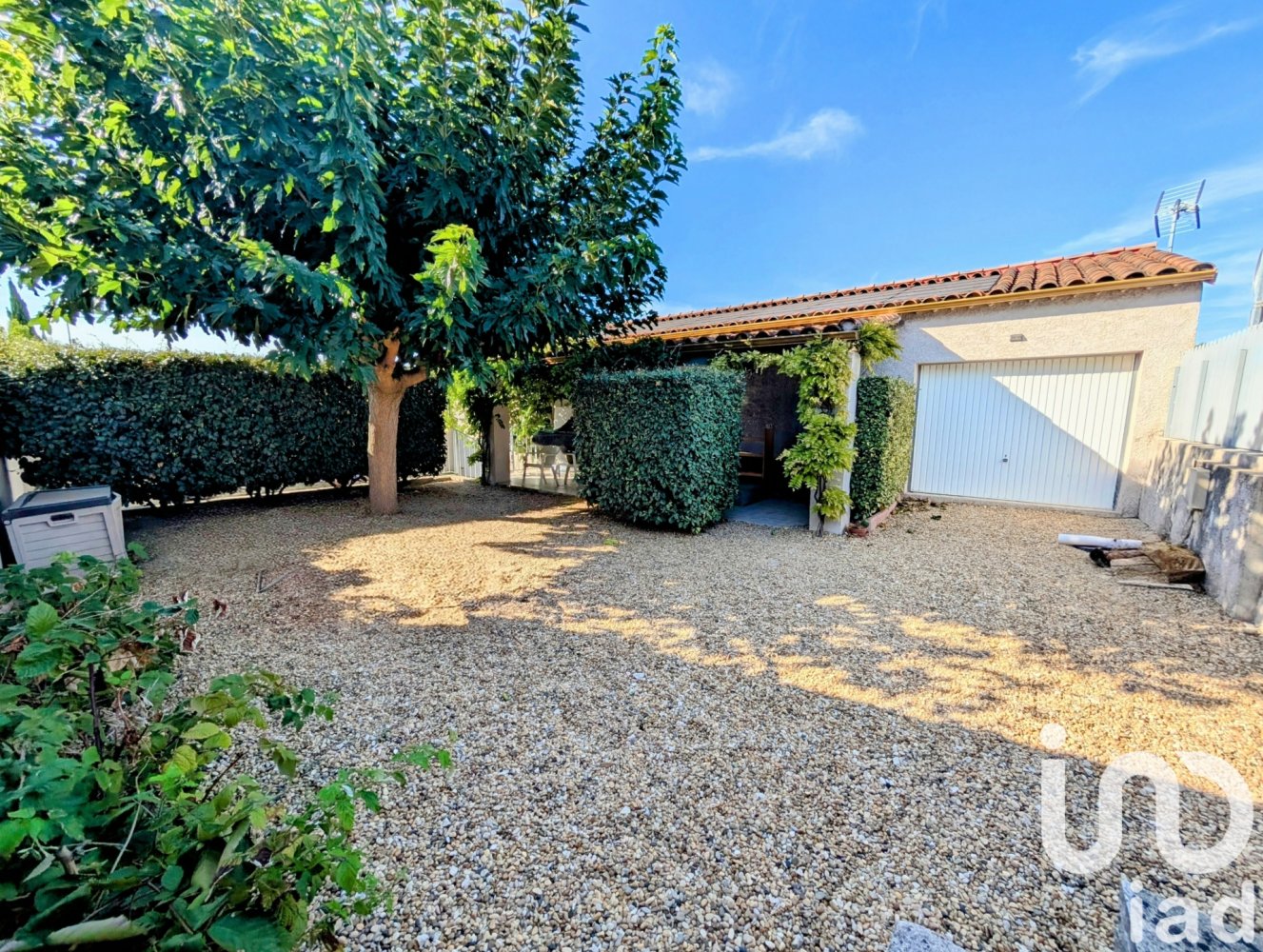 3 Schlafzimmer Haus in Chateaurenard, France, Nr. 352152