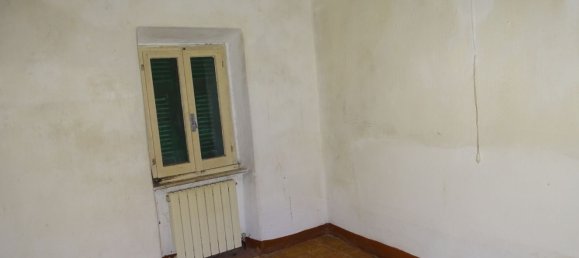 Дом с 6 комнатами в Сестри Леванте, Италия № 185459 9