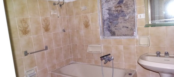 Дом с 6 комнатами в Сестри Леванте, Италия № 185459 8