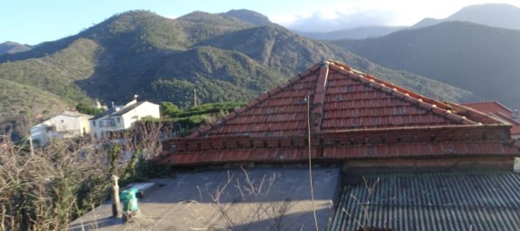 Дом с 6 комнатами в Сестри Леванте, Италия № 185459 4