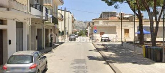 3 Schlafzimmer Wohnung in Floridia, Italy, Nr. 47910 2