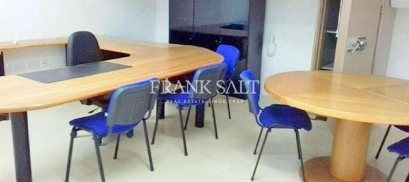 Büro in Swieqi, Malta 270m², Nr. 12062 10