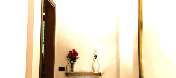 3-Zimmer Haus in Pistoia, Italy, Nr. 273813 6