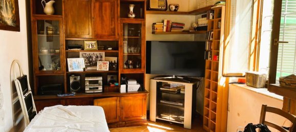 3-Zimmer Haus in Pistoia, Italy, Nr. 273813 4