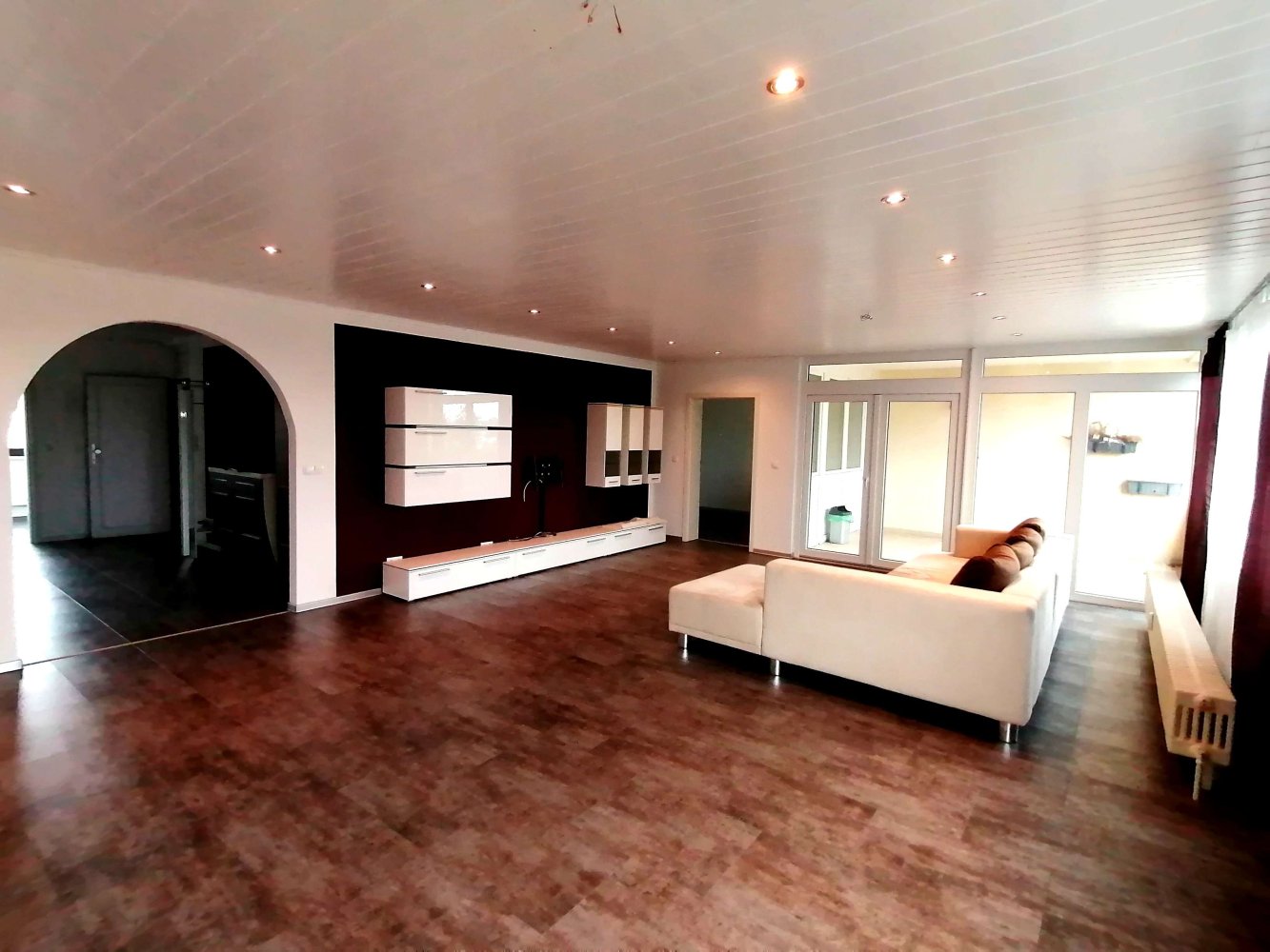 4 Schlafzimmer Wohnung in Kaiserslautern, Germany, Nr. 222748