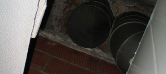 140m² Commercial property in Barcelona, Spain No. 75928 13