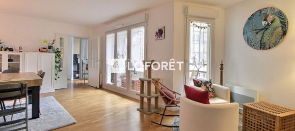 3 chambres Appartement à Suresnes, France No. 325295 3