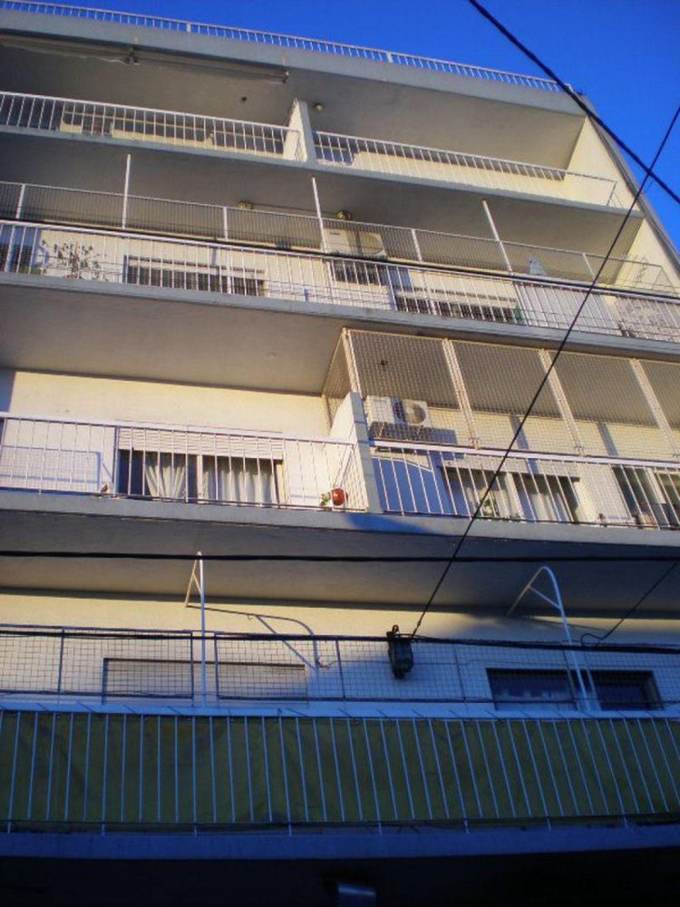 Studio in Bermudez, Argentina No. 2777