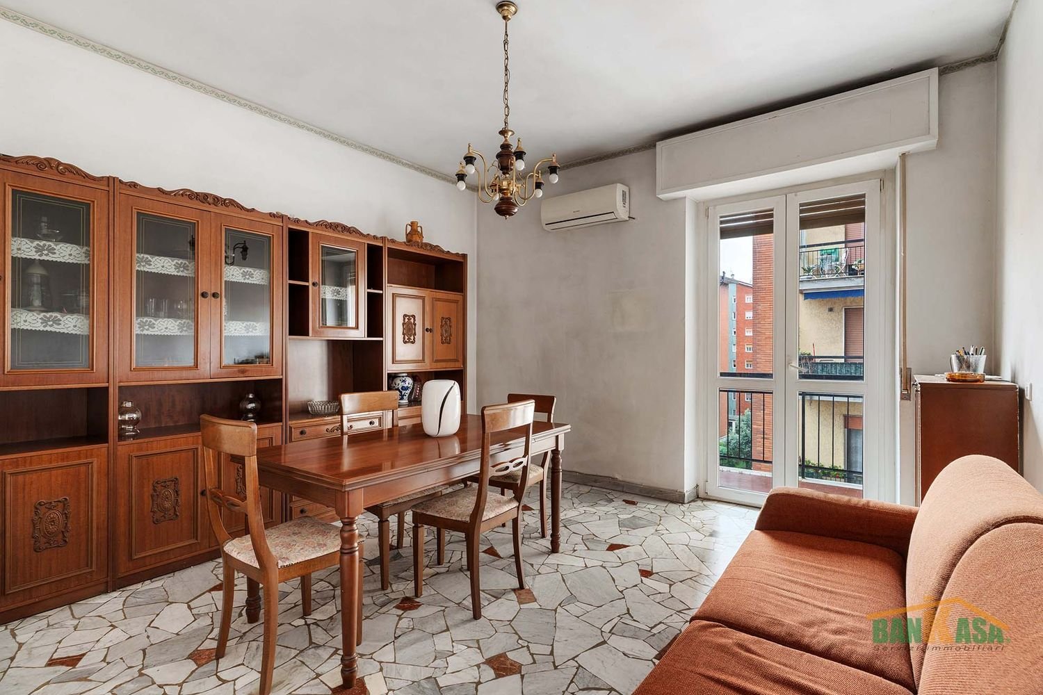 3 Schlafzimmer Wohnung in Bresso, Italy, Nr. 397653