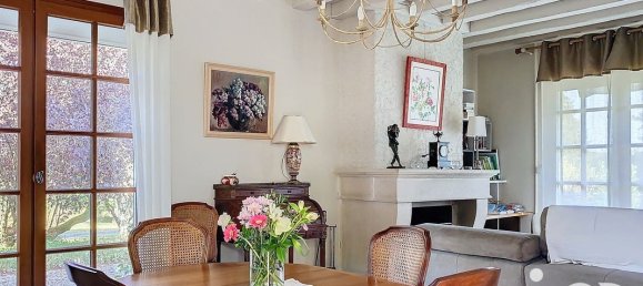 5 bedrooms House in Saint-Antoine-du-Rocher, France No. 253825 13