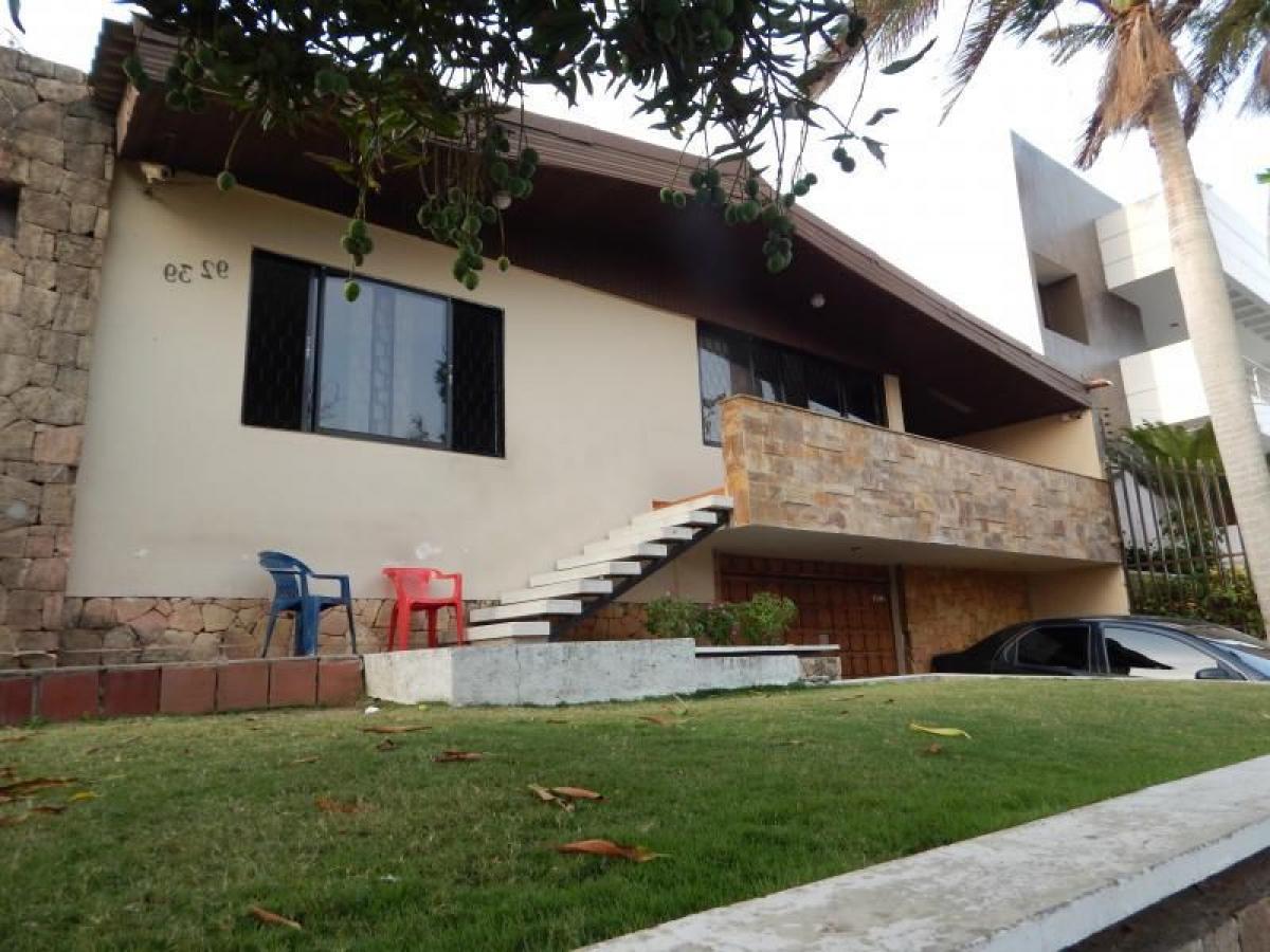 5 bedrooms House in Atlantico, Colombia No. 6274
