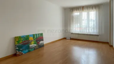 Apartamento de 3 dormitorios en La Coruña, Spain No. 275597