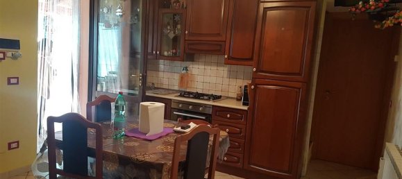 6 rooms House in Matelica, Italy No. 106633 3