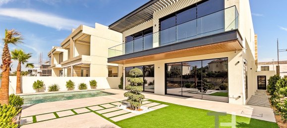 5 bedrooms Villa in Jumeirah Park, UAE No. 94413 11