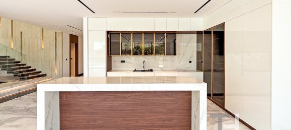 5 bedrooms Villa in Jumeirah Park, UAE No. 94413 20