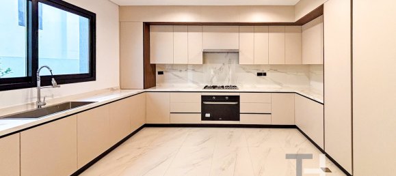 5 bedrooms Villa in Jumeirah Park, UAE No. 94413 21