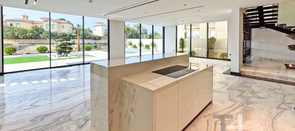 5 bedrooms Villa in Jumeirah Park, UAE No. 94413 19