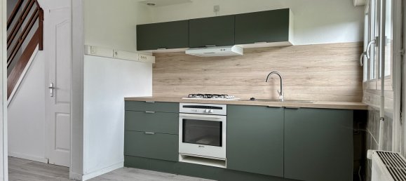 3 bedrooms House in Cantin, France No. 58641 2