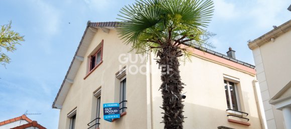 2 chambres Duplex à Les Lilas, France No. 181712 10