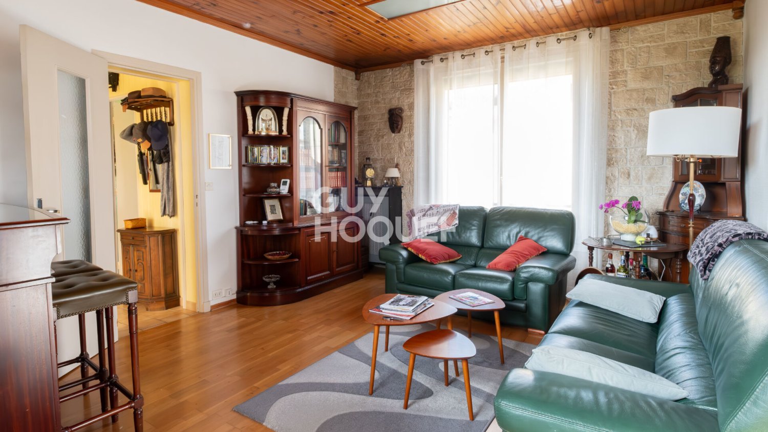 2 chambres Duplex à Les Lilas, France No. 181712