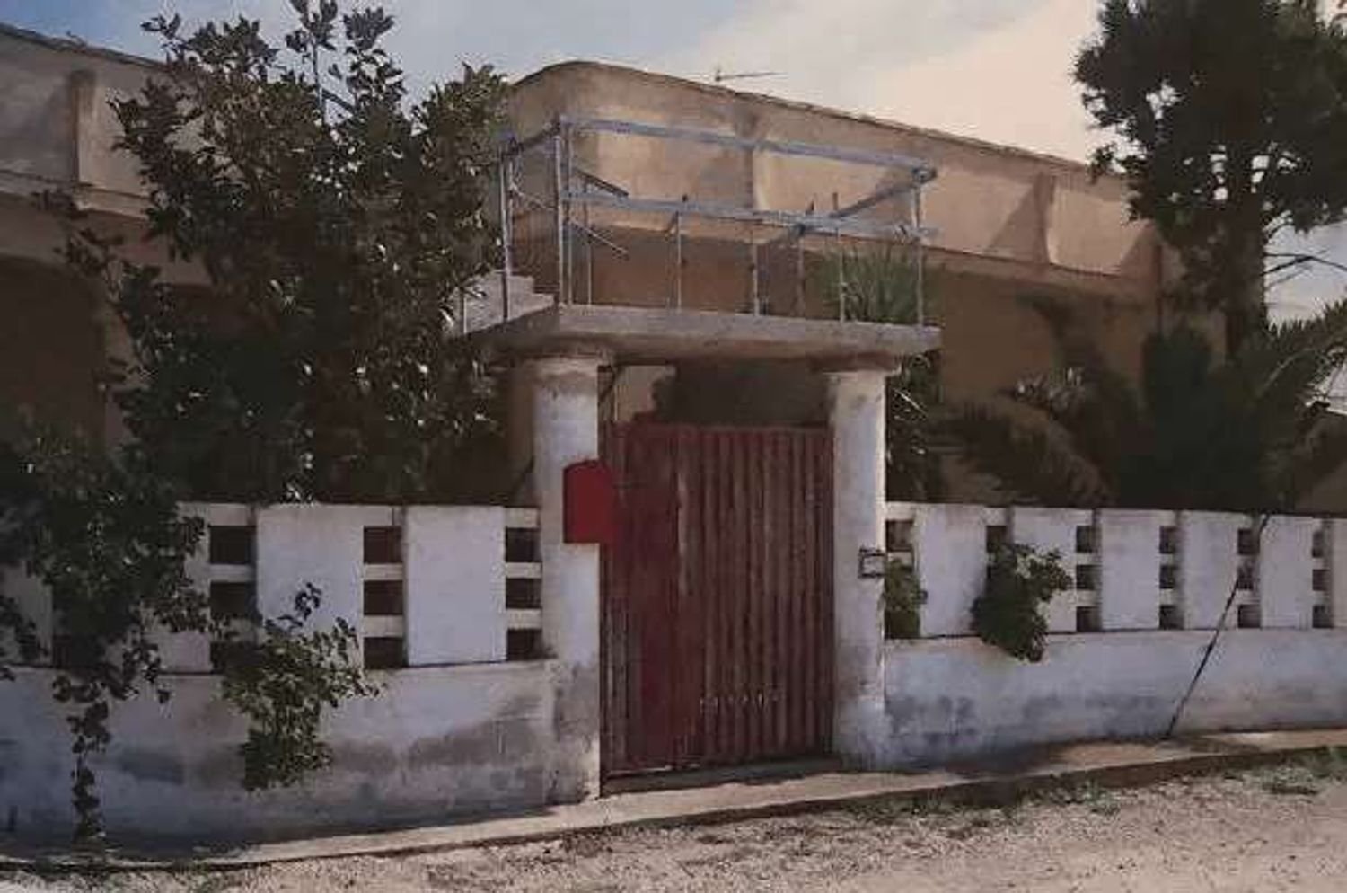 12-Zimmer Villa in San Donaci, Italy, Nr. 185727