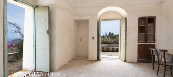 Casa de 1 dormitorio en Pantelleria, Italy No. 303920 9