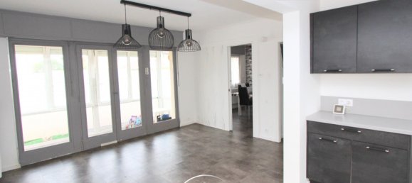 2 Schlafzimmer Haus in Sainte-Marie-aux-Chenes, France, Nr. 292881 2