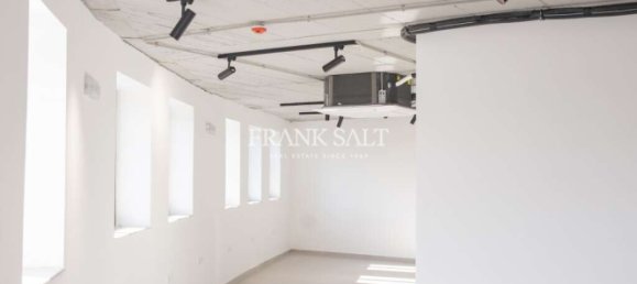 Escritório em Marsa, Malta 80 m² N.º 12699 12