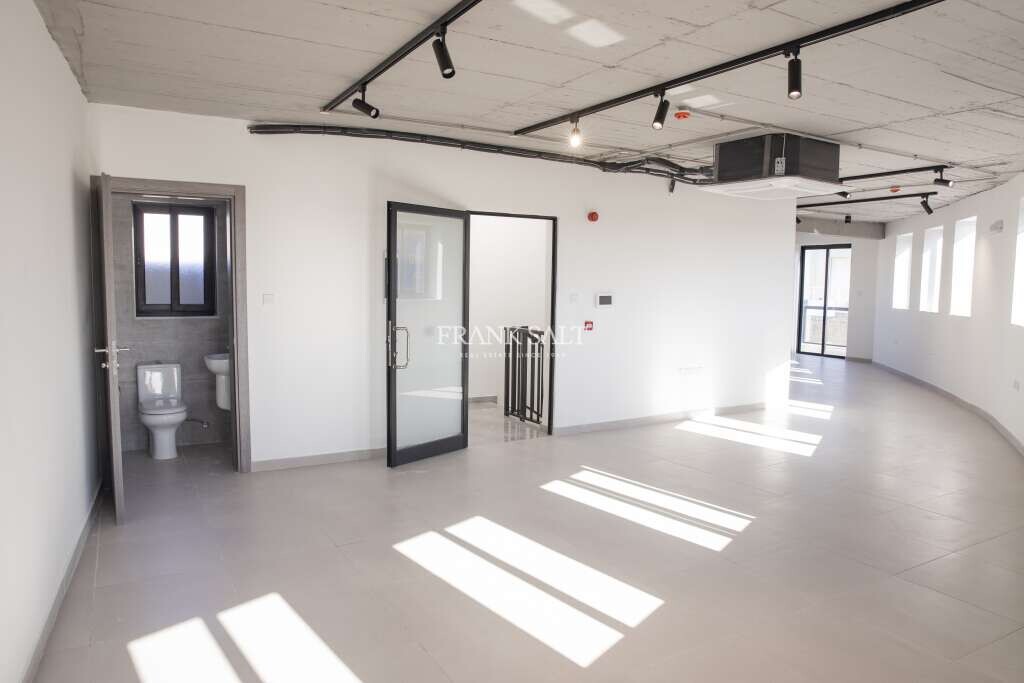 Escritório em Marsa, Malta 80 m² N.º 12699
