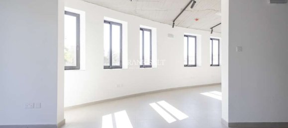 Escritório em Marsa, Malta 80 m² N.º 12699 43