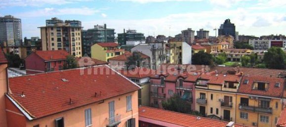 1 chambre Appartement à Milan, Italy No. 274241 4