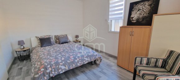 Дом с 4 спальнями в Жуэ-ле-Тур, Франция № 56279 5