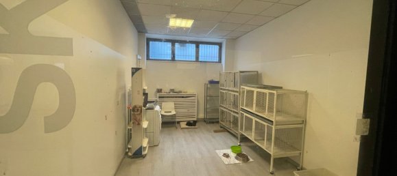 9 bedrooms Commercial property in Milan, Italy No. 239624 9