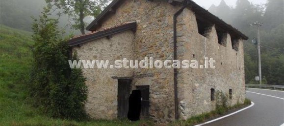 2 rooms House in Vedeseta, Italy No. 90821 12