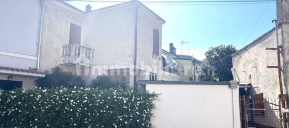 2 bedrooms House in Pesaro, Italy No. 258510 5